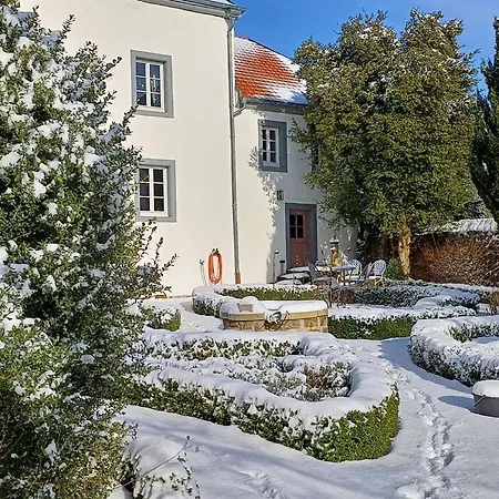 Gutshaus De La Fontaine Feilsdorf