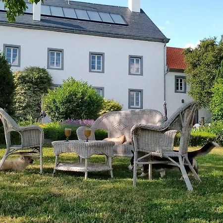 Gutshaus De La Fontaine 度假居 Feilsdorf