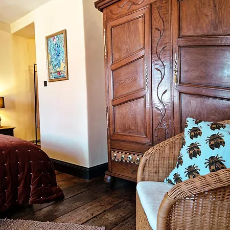 度假居 Gutshaus De La Fontaine