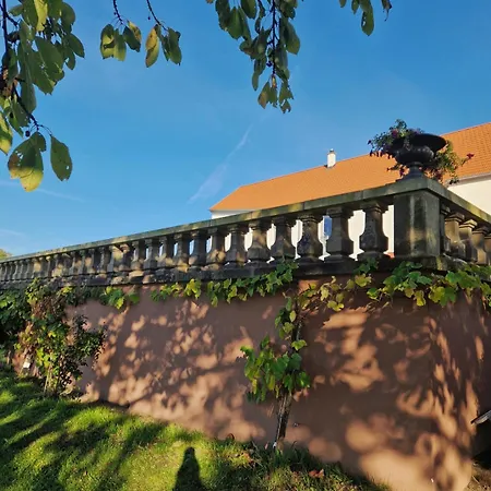Gutshaus De La Fontaine Ferienhaus