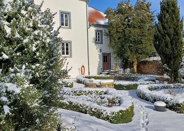 Gutshaus De La Fontaine Feilsdorf