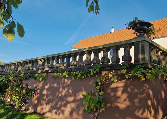 Gutshaus De La Fontaine Vakantiehuis